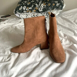 Lulus Brown Booties